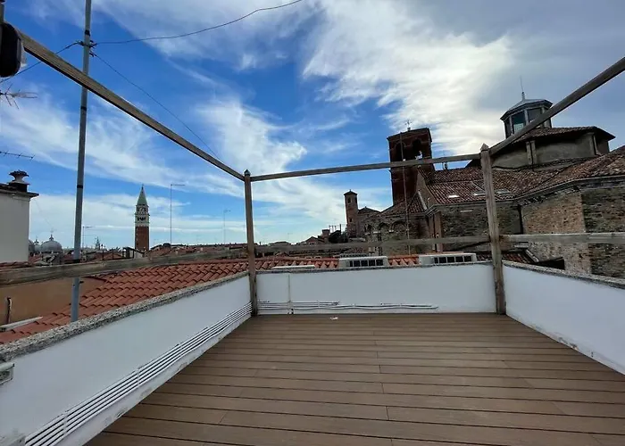 Rooftop Terrace Ovosodo Apartaments #3 VE - Rialto